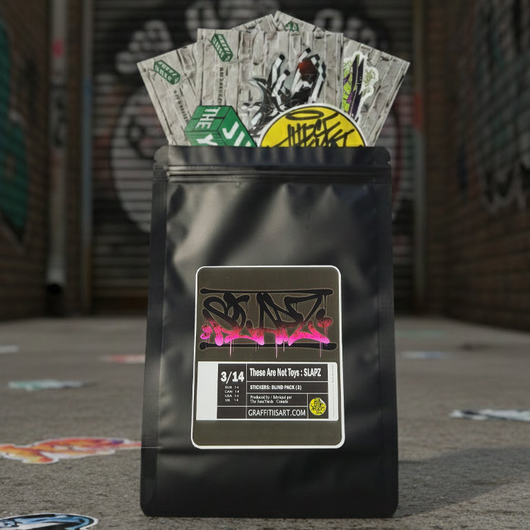 Editions: Slaps | Blind Pack (3) - These Are Not Toys